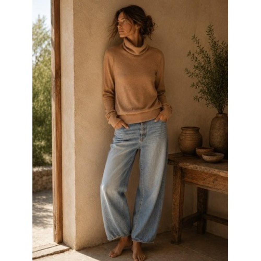Ann Taylor Camel Tan Fine Knit Turtleneck Sweater Size M